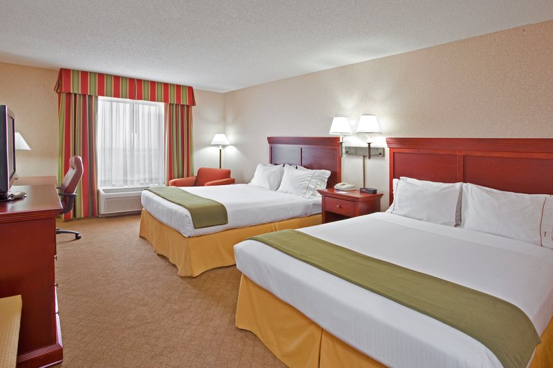 Holiday Inn Express WILMINGTON - Wilmington, OH