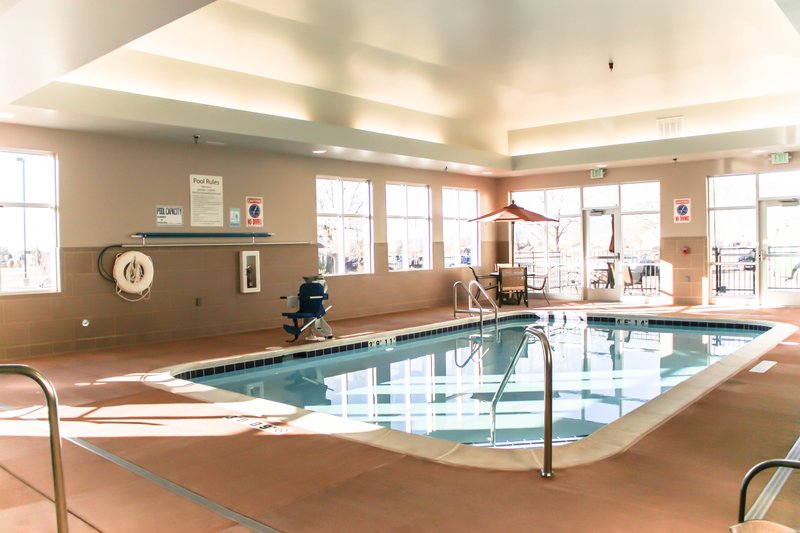 Holiday Inn Express Colorado Springs Airport - Colorado Springs, CO