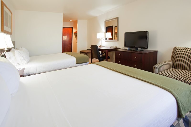 Holiday Inn Express Colorado Springs Airport - Colorado Springs, CO