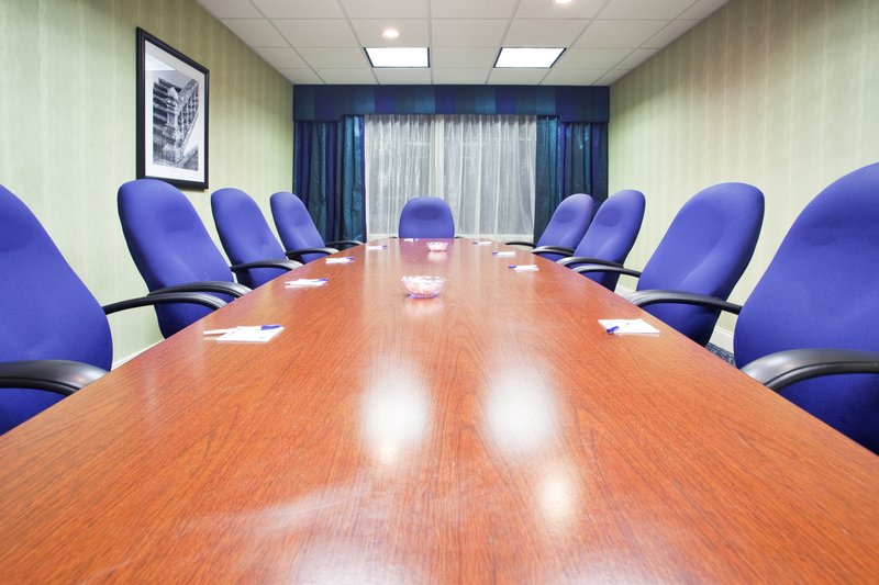 Holiday Inn Express ATLANTA-KENNESAW - Woodstock, GA