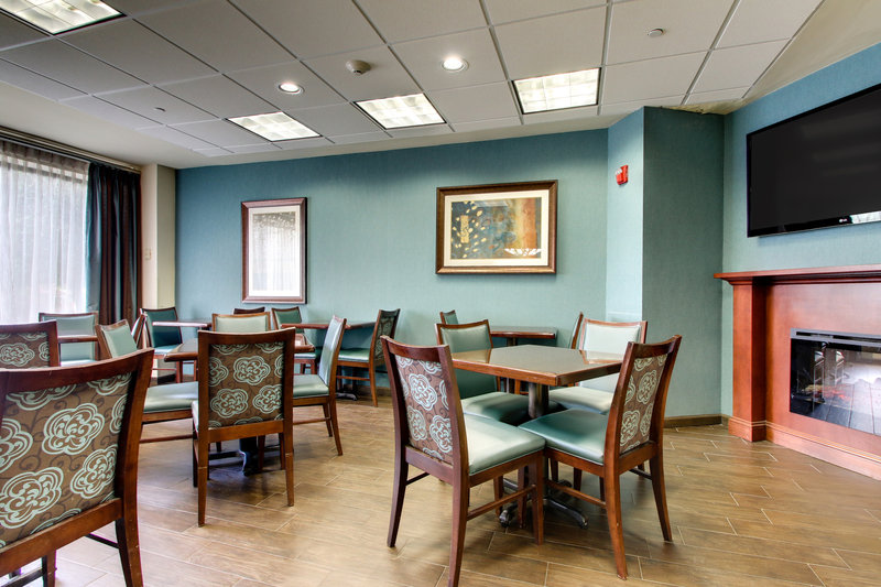 Holiday Inn Express ATLANTA-KENNESAW - Woodstock, GA