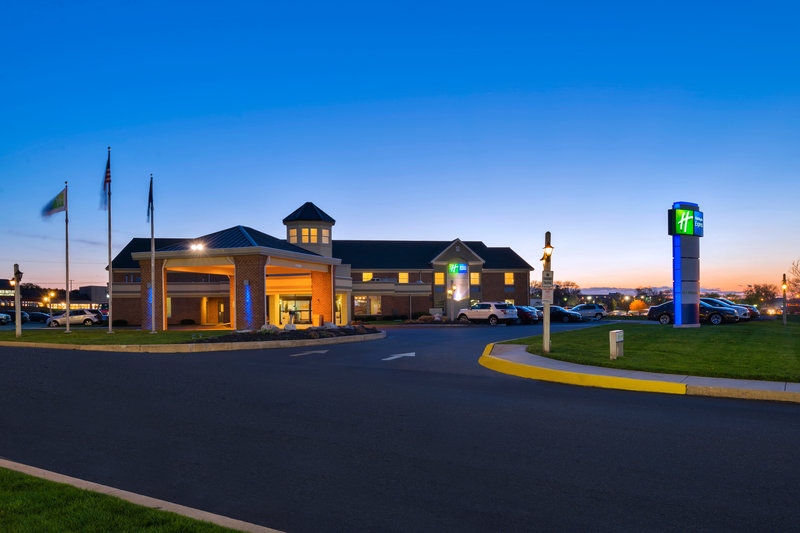 Holiday Inn Express - Lancaster, PA