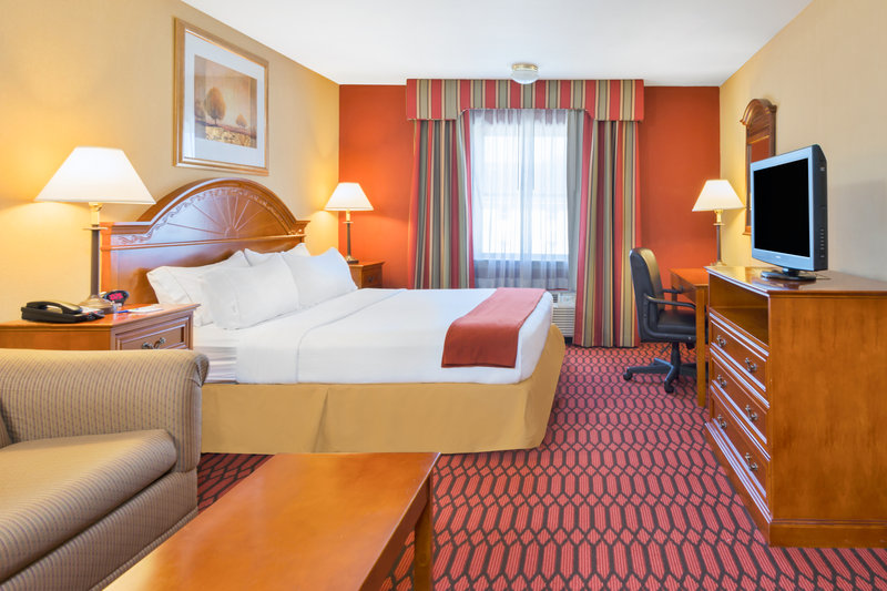 Holiday Inn Express - Lancaster, PA