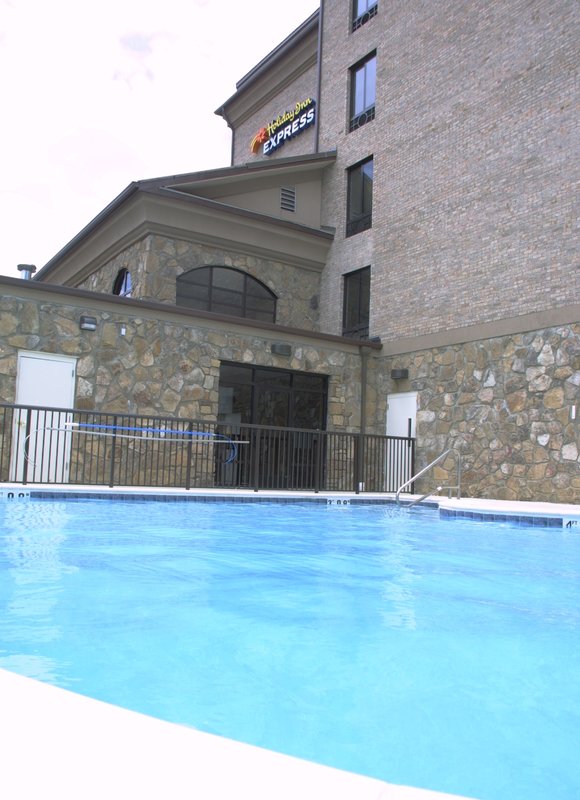 Holiday Inn Express - Blowing Rock, NC