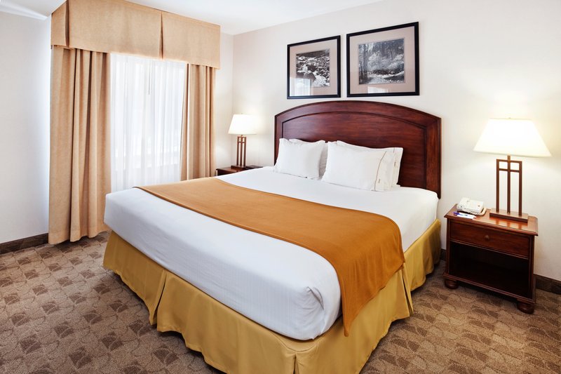 Holiday Inn Express - Blowing Rock, NC