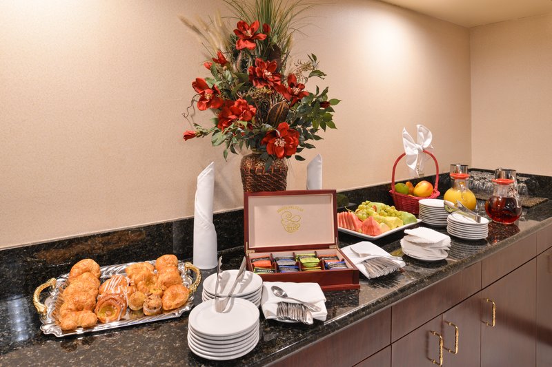 Holiday Inn LA MIRADA - La Habra, CA