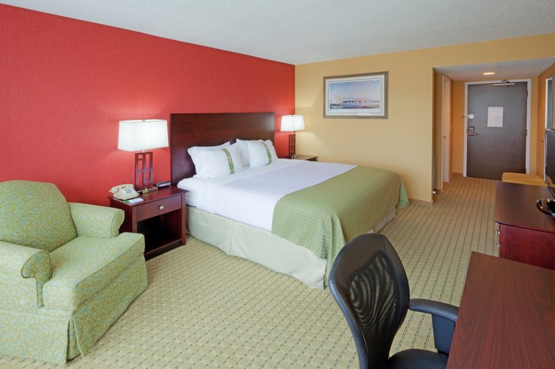 Holiday Inn Hotel & Suites NASHUA - Nashua, NH