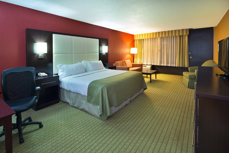 Holiday Inn Hotel & Suites NASHUA - Nashua, NH