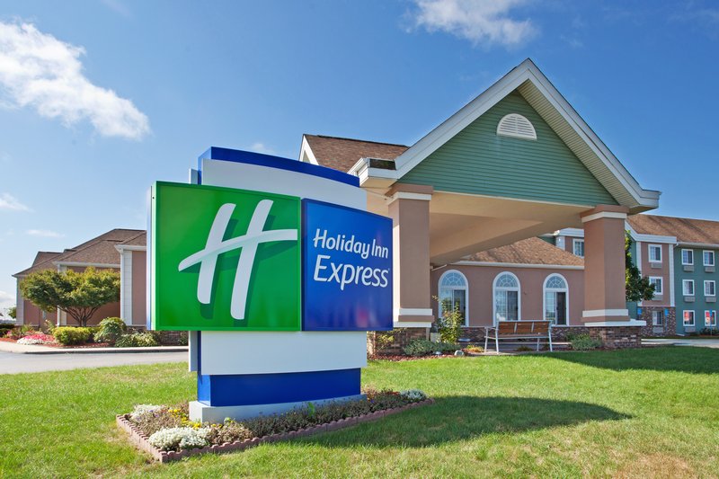 Holiday Inn Express BIRCH RUN (FRANKENMUTH AREA) - Bridgeport, MI