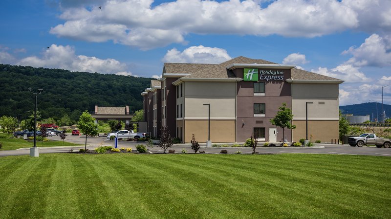 Holiday Inn Express BRADFORD - Bradford, PA