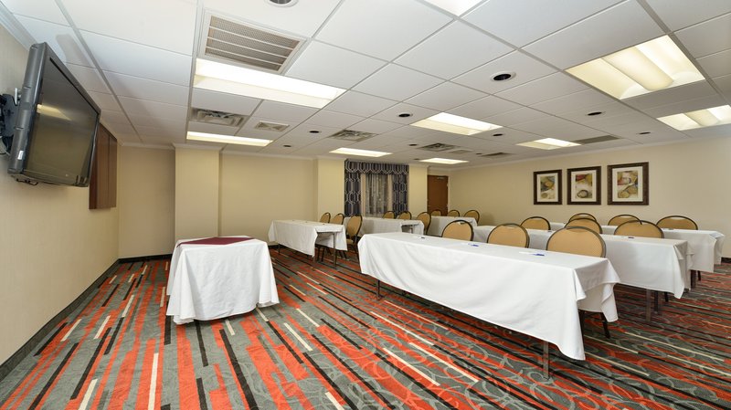 Holiday Inn Express BOSTON-MILFORD - Milford, MA