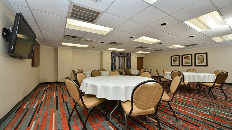 Holiday Inn Express BOSTON-MILFORD - Milford, MA