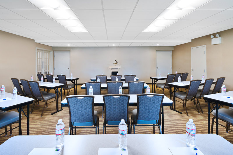 Holiday Inn Express - Lancaster, PA