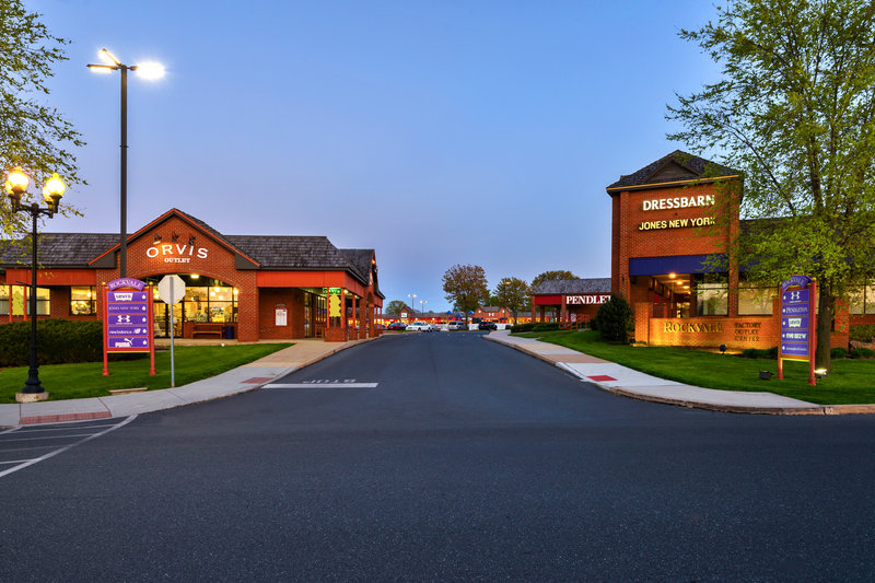Holiday Inn Express - Lancaster, PA