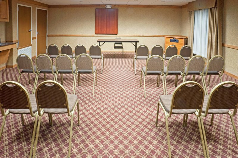 Holiday Inn Express & Suites BASTROP - Bastrop, TX