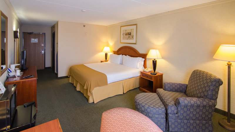 Holiday Inn Express RACINE AREA (I-94 AT EXIT 333) - Sturtevant, WI