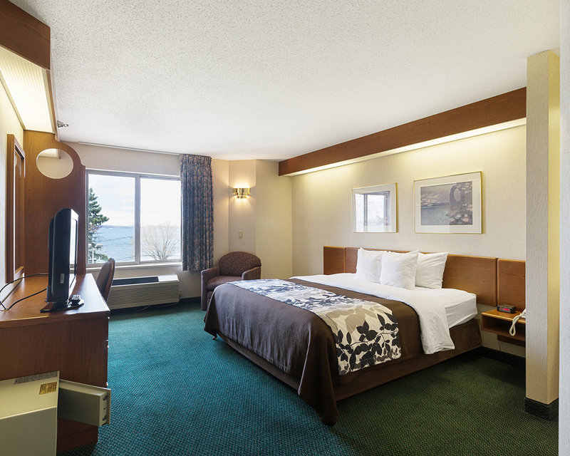 Sleep Inn-Acme/Traverse - Williamsburg, MI