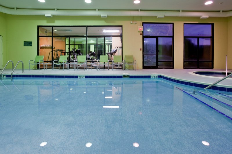 Holiday Inn Express COVINGTON - Covington, VA