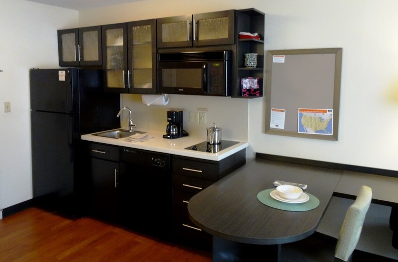 Candlewood Suites BOSTON-BURLINGTON - Burlington, MA