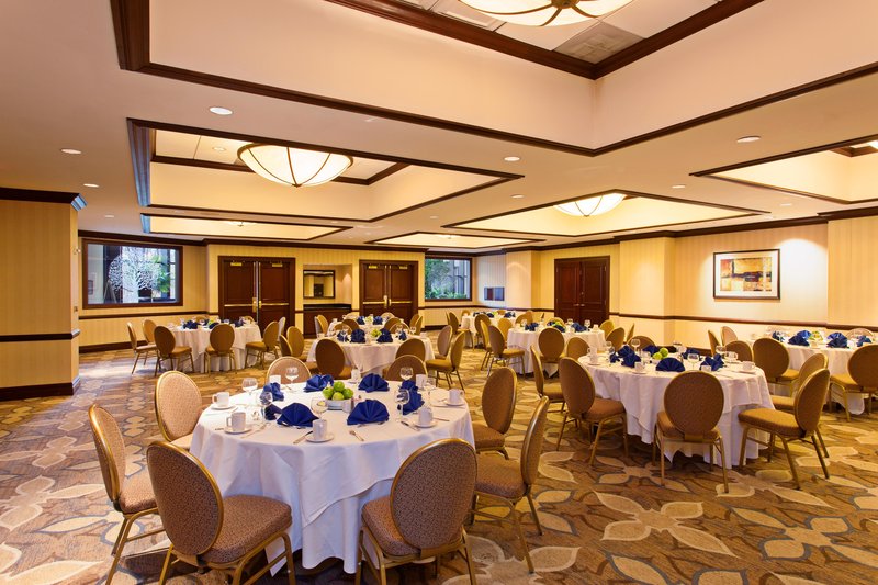 Hilton Alexandria Mark Center - Alexandria, VA