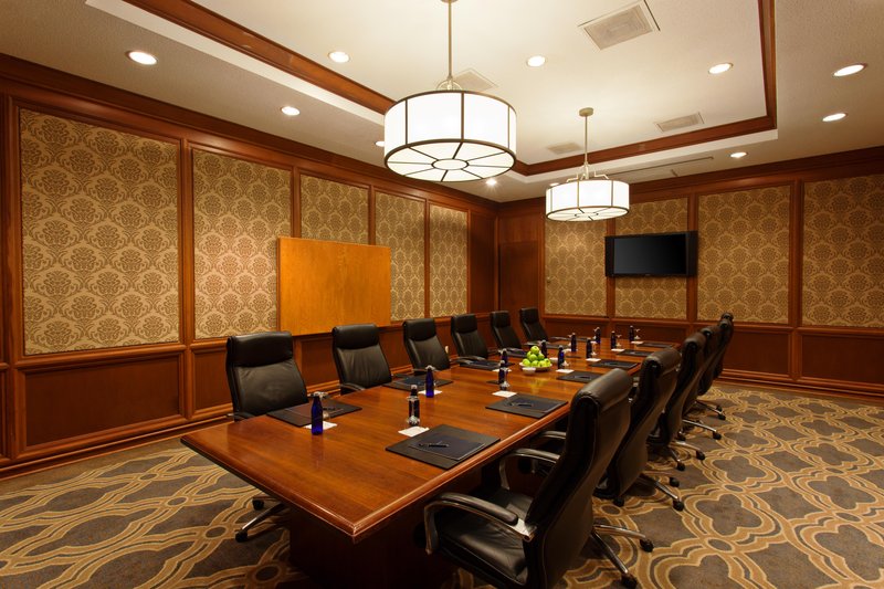Hilton Alexandria Mark Center - Alexandria, VA