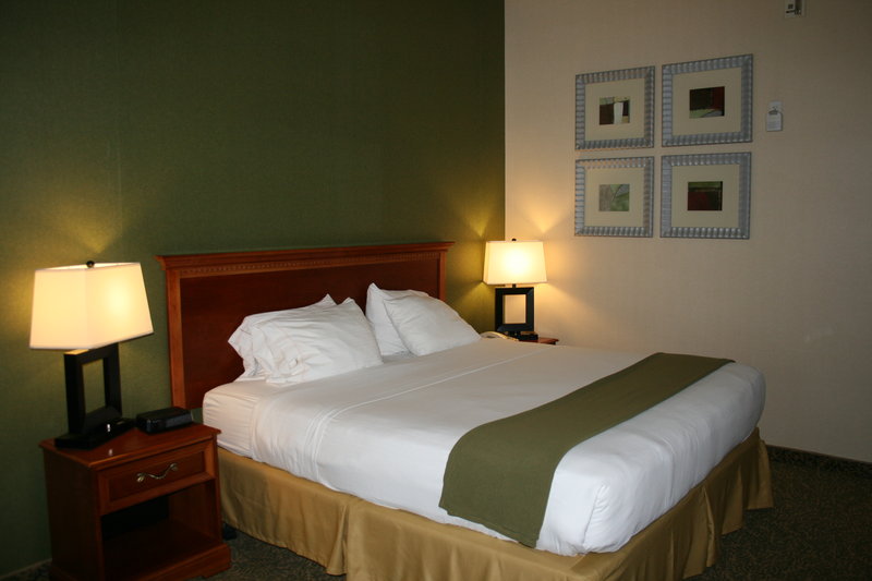 Holiday Inn Express & Suites HAGERSTOWN - Hermitage, PA