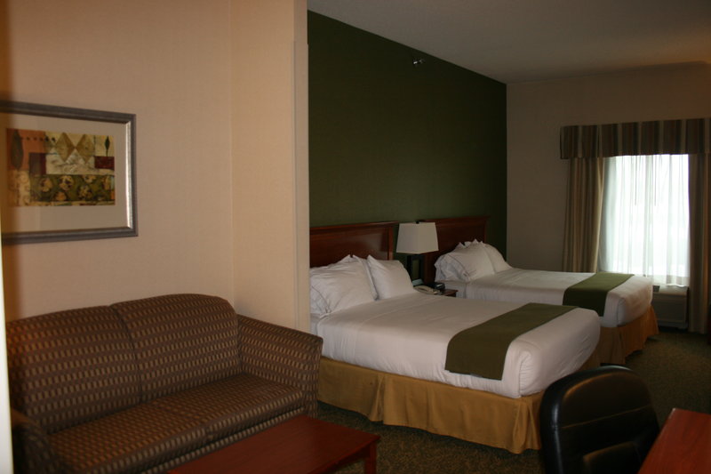 Holiday Inn Express & Suites HAGERSTOWN - Hermitage, PA