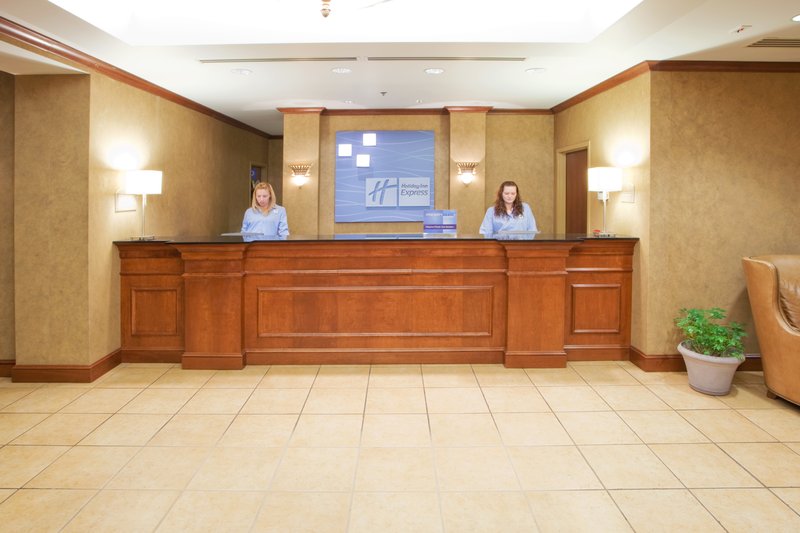 Holiday Inn Express & Suites HAGERSTOWN - Hermitage, PA