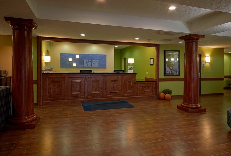 Holiday Inn Express & Suites CADILLAC - Harrietta, MI