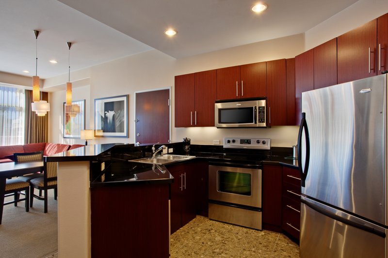 Hertz paris hotel and casino las vegas