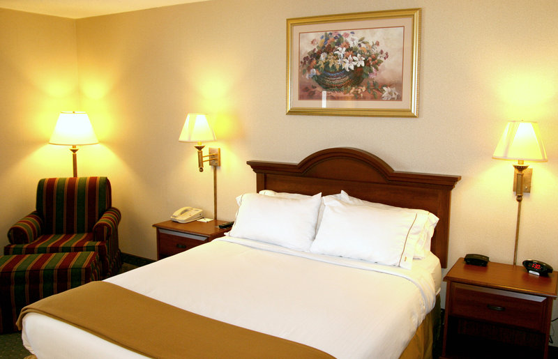 Holiday Inn Express LINCOLN - Lincoln, IL