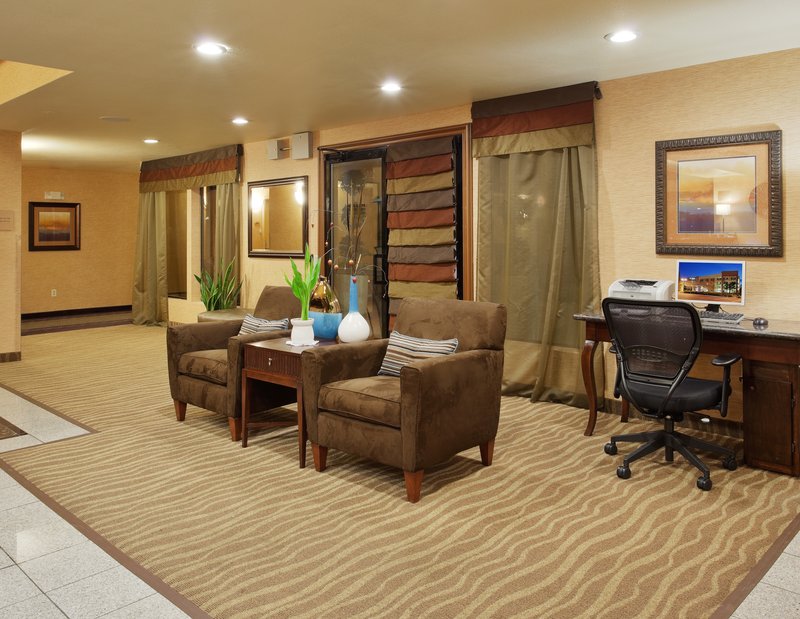 Holiday Inn Express - Union City, CA