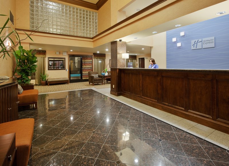 Holiday Inn Express - Union City, CA