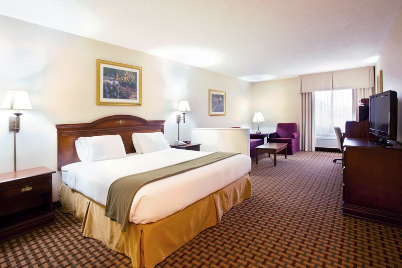 Holiday Inn Express OTTAWA - Ottawa, IL