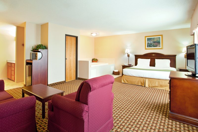 Holiday Inn Express OTTAWA - Ottawa, IL