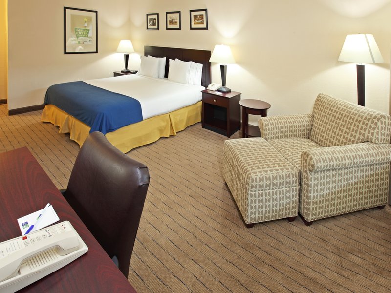 Holiday Inn Express LITTLE ROCK-AIRPORT - Little Rock, AR