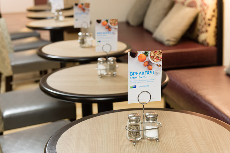 Holiday Inn Express & Suites WALTERBORO I-95 - Walterboro, SC