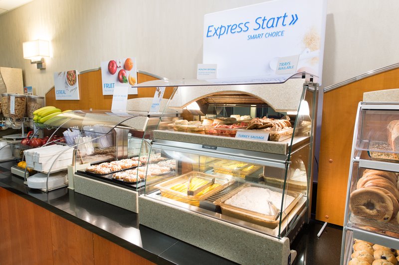 Holiday Inn Express & Suites WALTERBORO I-95 - Walterboro, SC