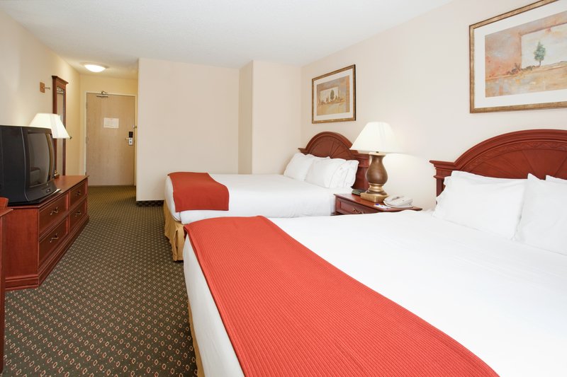 Holiday Inn Express GREELEY - Kersey, CO