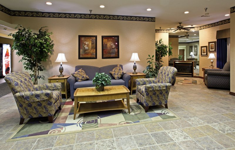 Holiday Inn Express - Bryant, AR