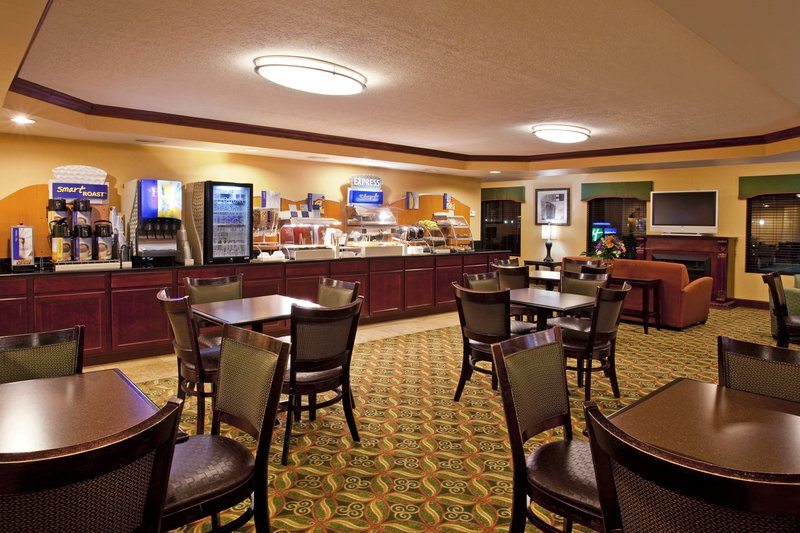 Holiday Inn Express LONDON-I-70 - London, OH