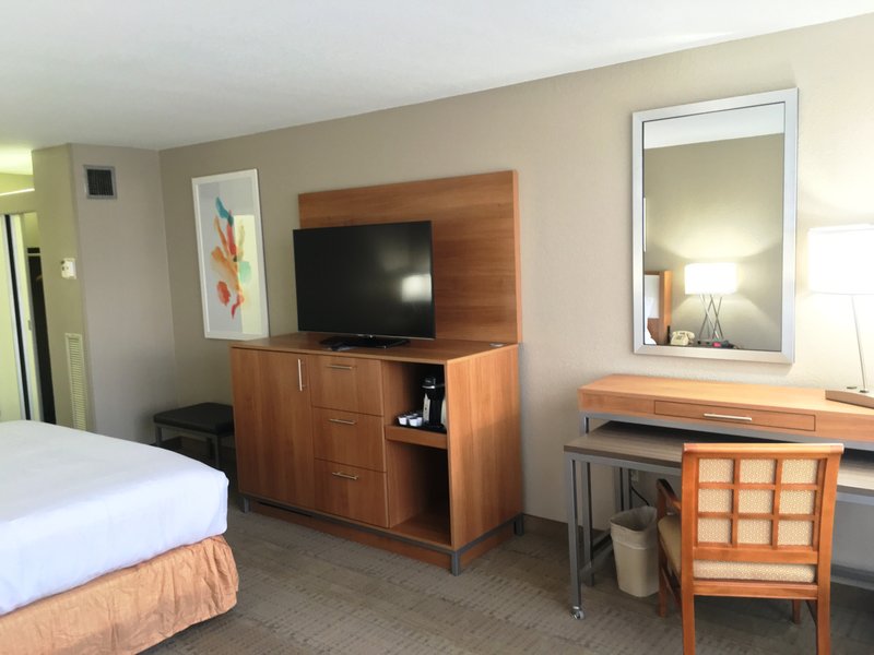 Howard Johnson Plaza Hotel Miami Airport, FL 2 Reviews 7707 Nw