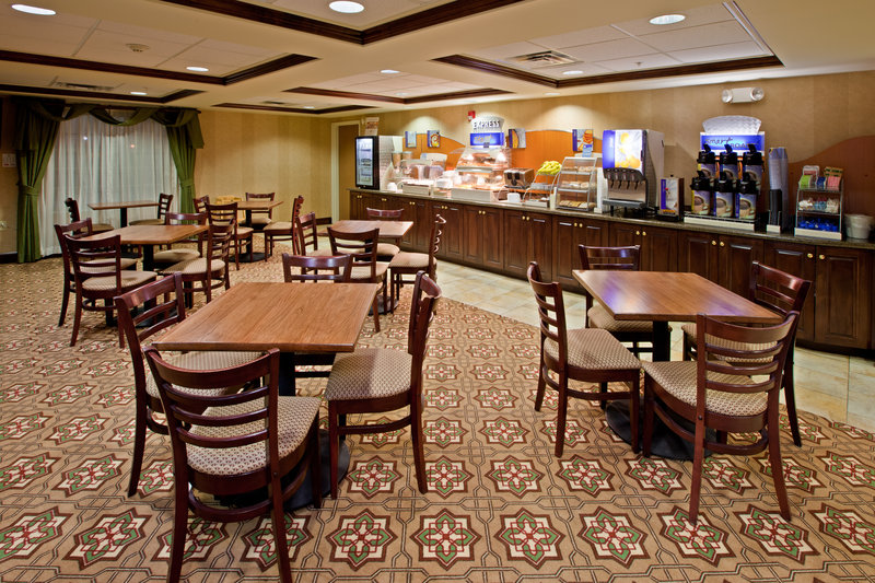 Holiday Inn Express LEBANON - Lebanon, IN
