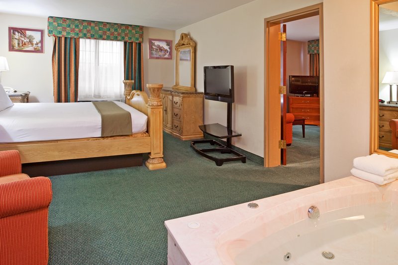 Holiday Inn Express BIRCH RUN (FRANKENMUTH AREA) - Bridgeport, MI