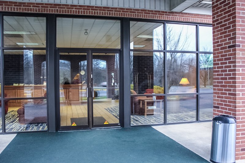 Rodeway Inn & Suites - Lancaster, PA