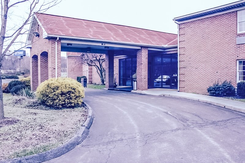 Rodeway Inn & Suites - Lancaster, PA