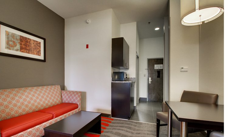 Holiday Inn Express & Suites MERIDIAN - Chunky, MS