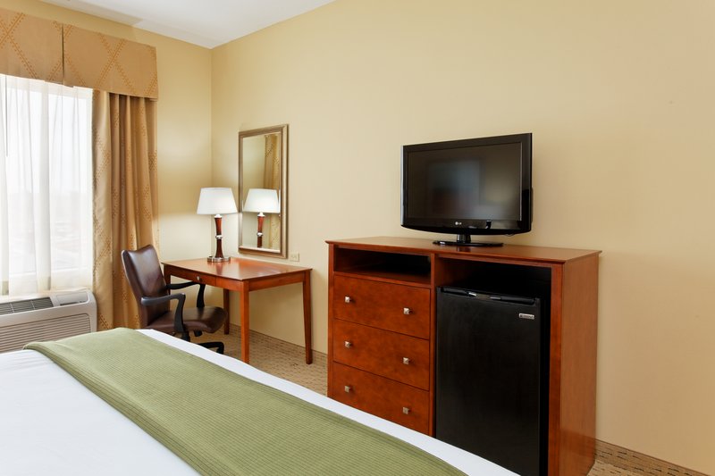 Holiday Inn Express LONG BEACH - Long Beach, MS