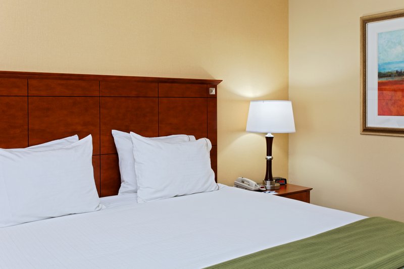 Holiday Inn Express LONG BEACH - Long Beach, MS