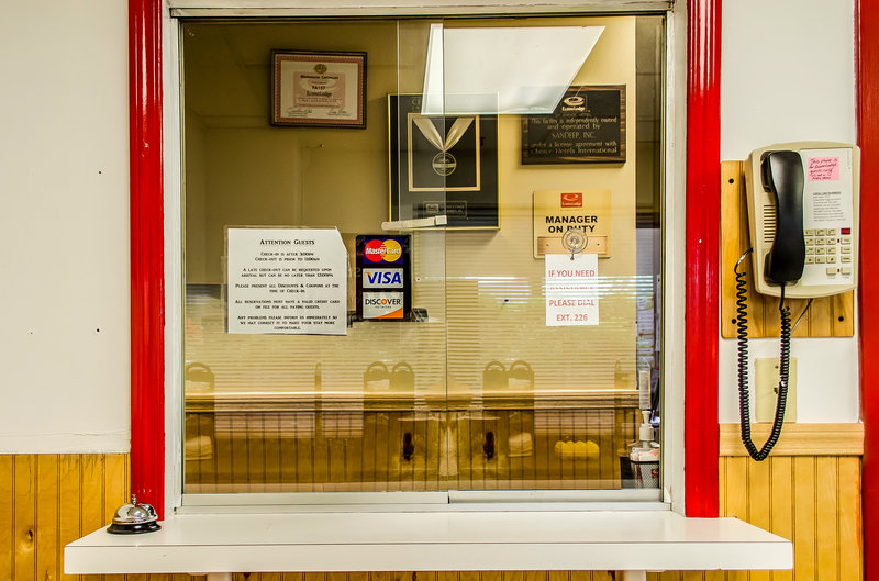Econo Lodge - Hershey, PA